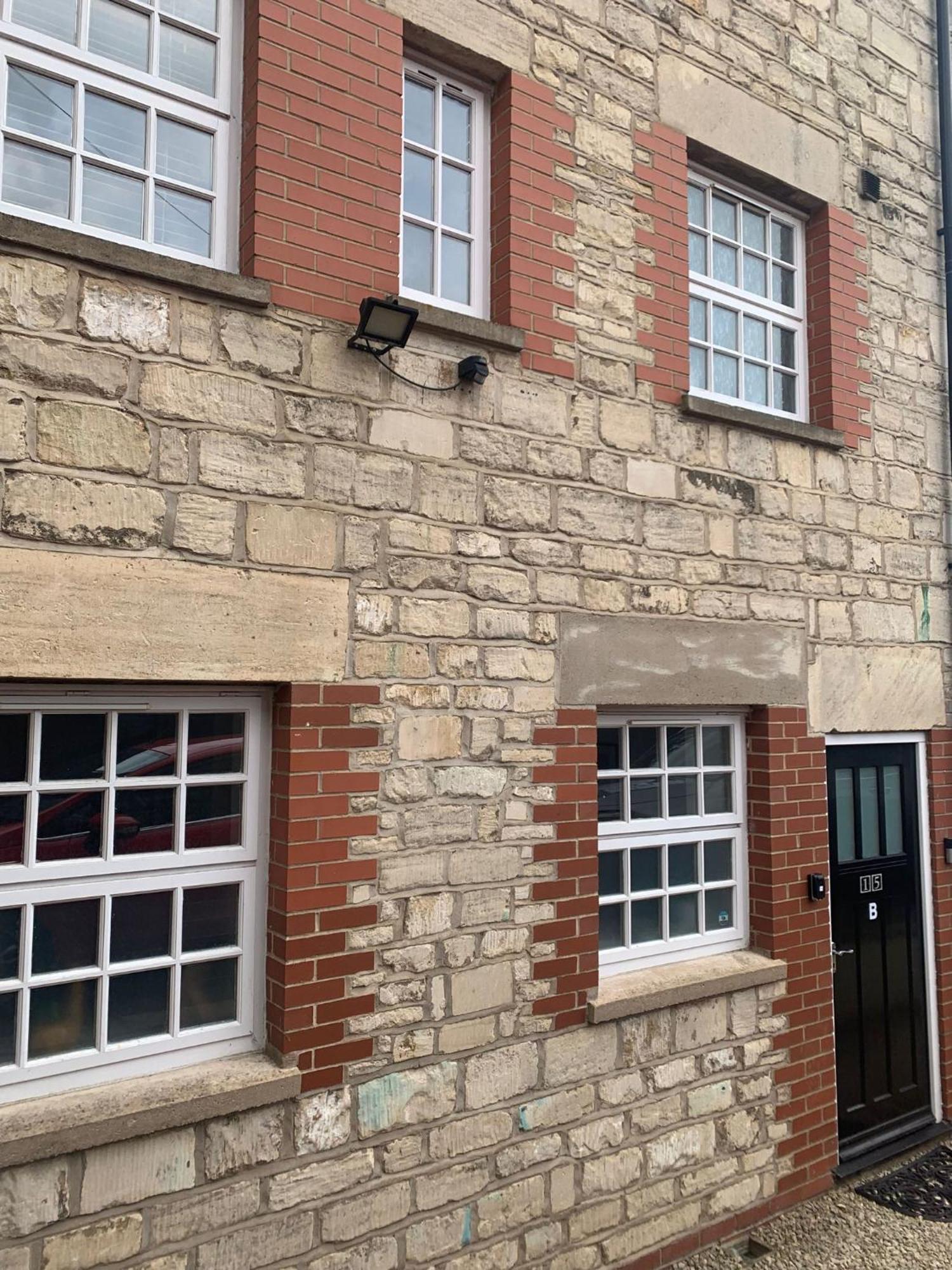 1 Bed House, Free Parking, 15 Minutes From Cheltenham Races Gloucester Exterior photo